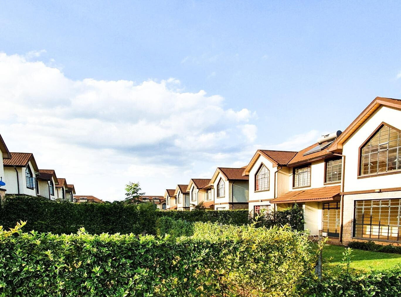 3-Bed Edenville Townhouse with Solar & Borehole - Muthaiga