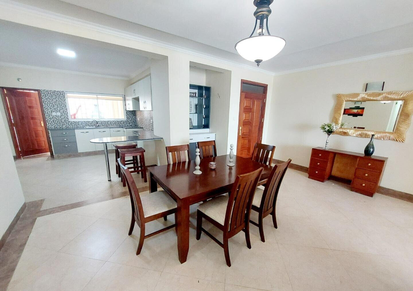 3BR En-Suite + DSQ with Jacuzzi & Pool - Kileleshwa