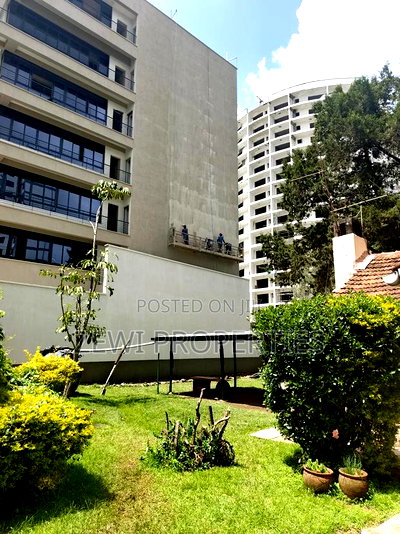 Half Acre Kilimani - Image 1
