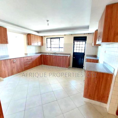 5bdrm Mansion in Garden Estate, Thome for rent - Image 3