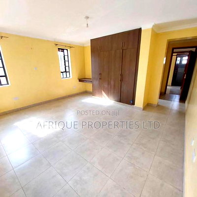 5bdrm Mansion in Garden Estate, Thome for rent - Image 5
