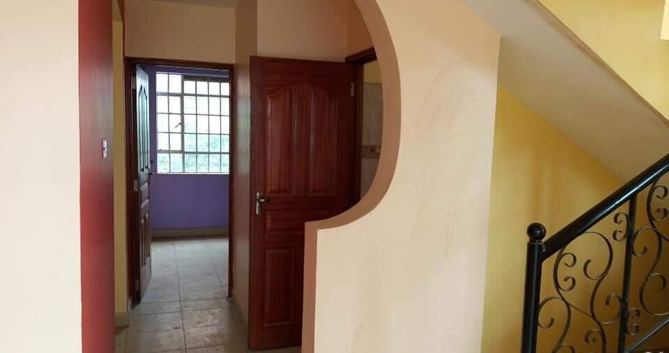 4BR Maisonette 50m Off Tarmac in Gated Complex - Syokimau