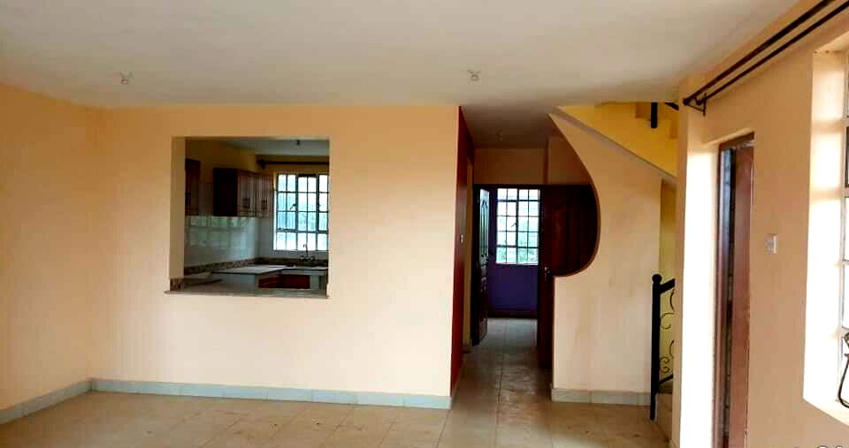 4BR Maisonette 50m Off Tarmac in Gated Complex - Syokimau