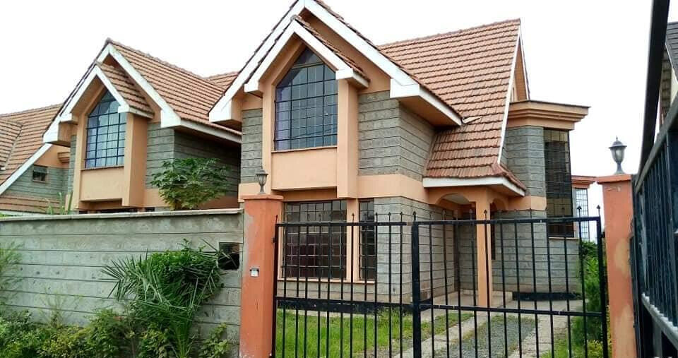 4BR Maisonette 50m Off Tarmac in Gated Complex - Syokimau