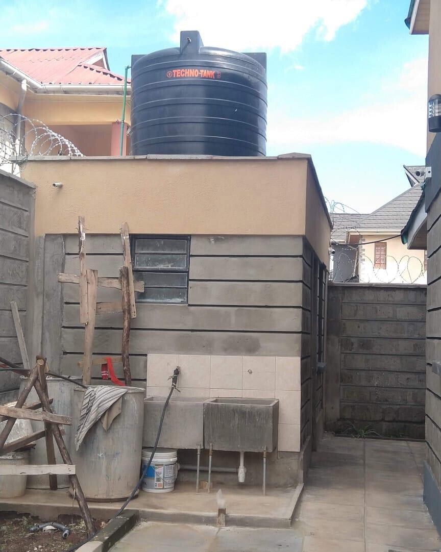 Newly Built 4BR All-Ensuite Maisonette with DSQ - Membley Estate