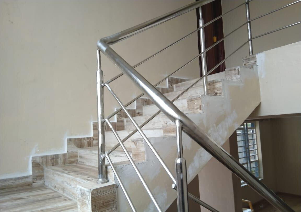 Newly Built 4BR All-Ensuite Maisonette with DSQ - Membley Estate
