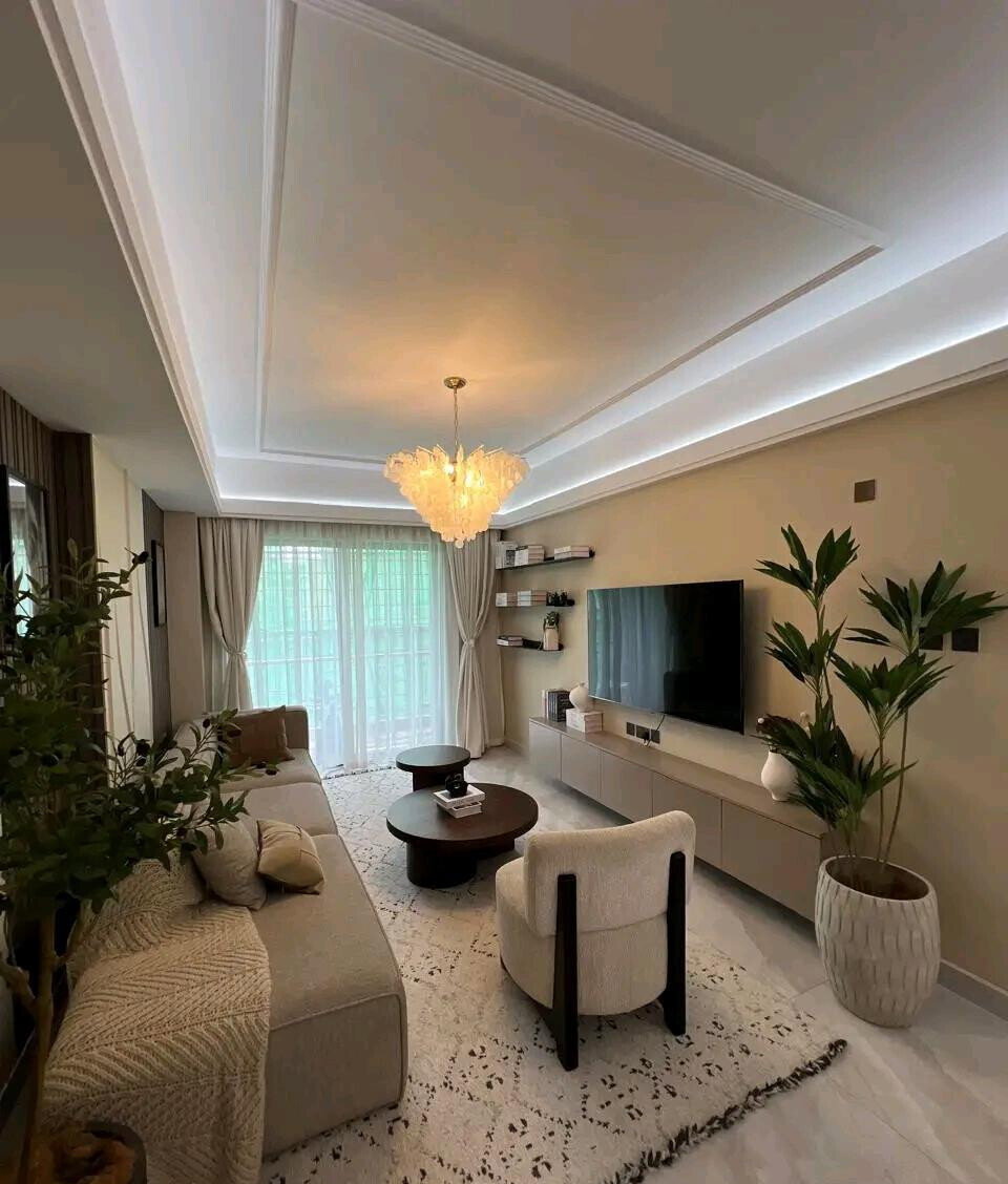 4BR Apartment with Airy Balconies & High-Speed Lifts - Westlands