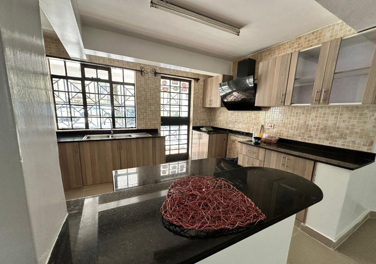 4BR All-Ensuite + DSQ with Greenery & Basement Parking - Kilimani