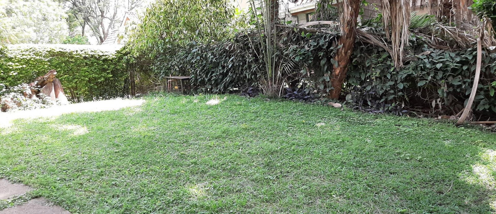 4-Ensuite Townhouse with Fireplace & UN-Approved Security - Lavington