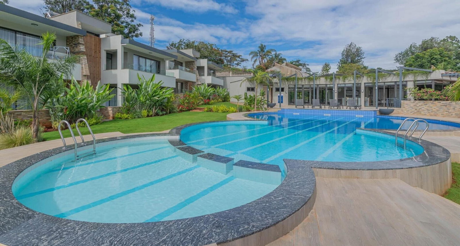 5BR All-Ensuite Townhouse with Elevator & Pool - Lower Kabete