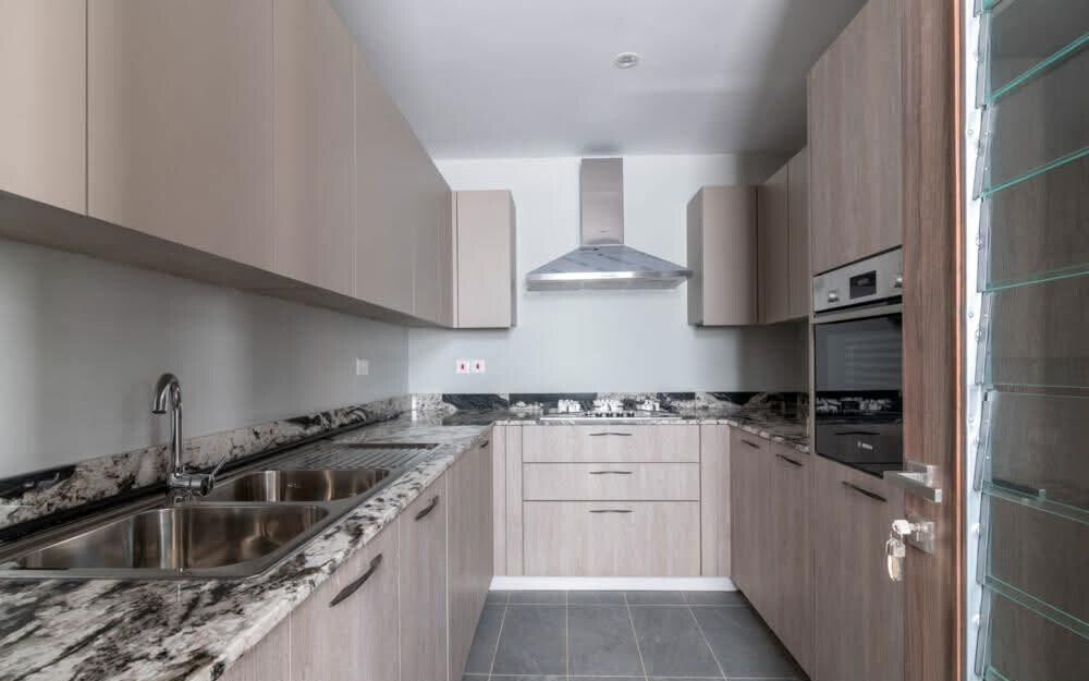 5BR All-Ensuite Townhouse with Elevator & Pool - Lower Kabete