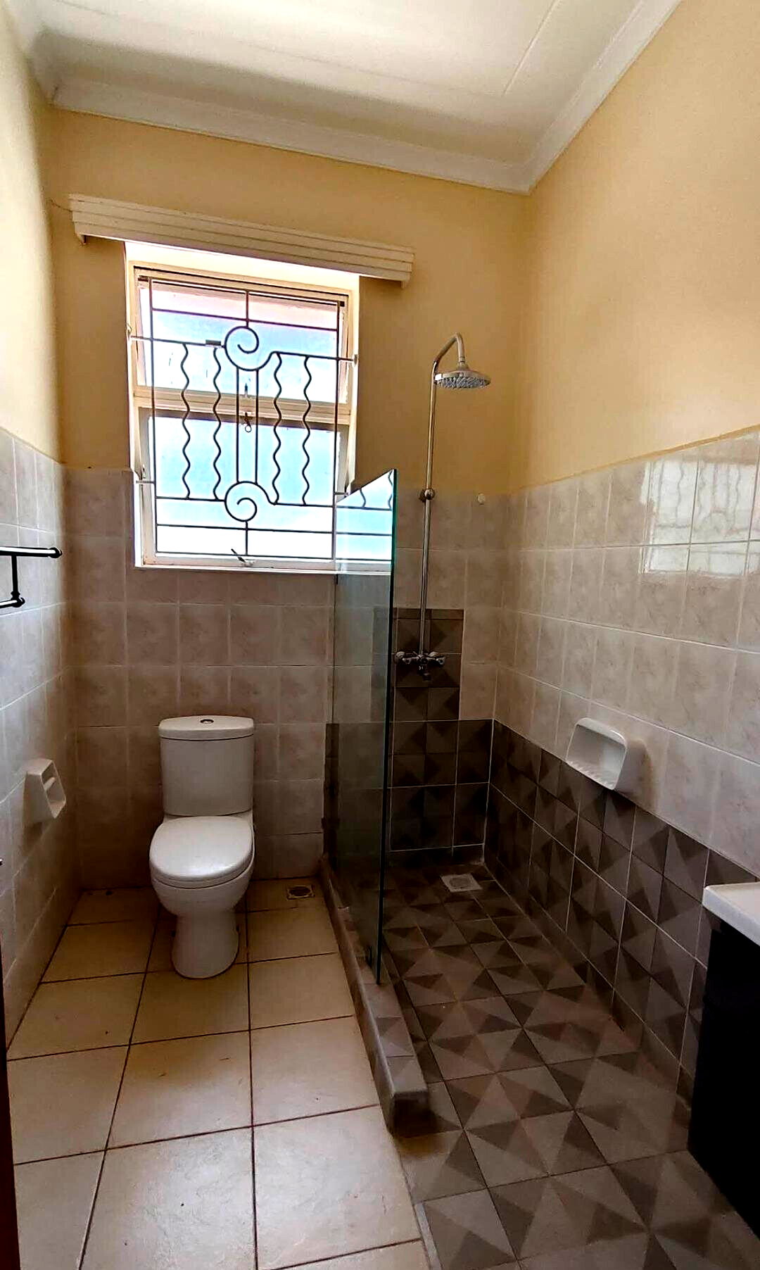 2BR Solar-Powered Home Near Galu Beach – Kinondo, Kwale