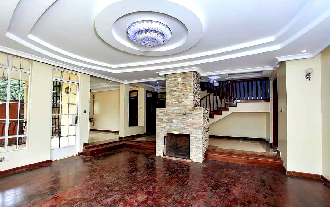 5-Ensuite Townhouse with DSQ & Private Garden - Lavington