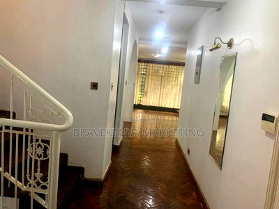 5bdrm Penthouse in Kileleshwa for rent - Image 4