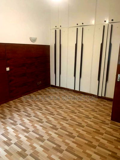 5bdrm Penthouse in Kileleshwa for rent - Image 15