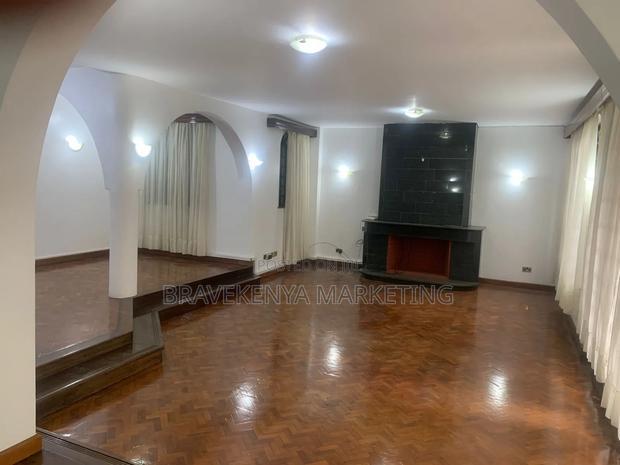 5bdrm Penthouse in Kileleshwa for rent