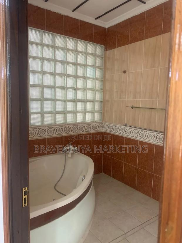 5bdrm Penthouse in Kileleshwa for rent