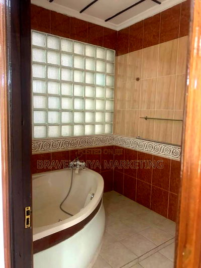 5bdrm Penthouse in Kileleshwa for rent - Image 8