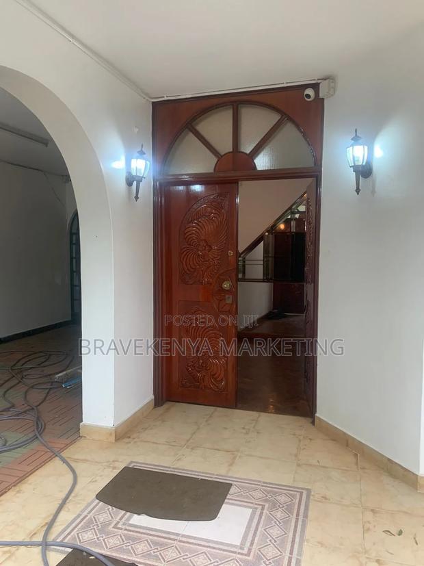 5bdrm Penthouse in Kileleshwa for rent