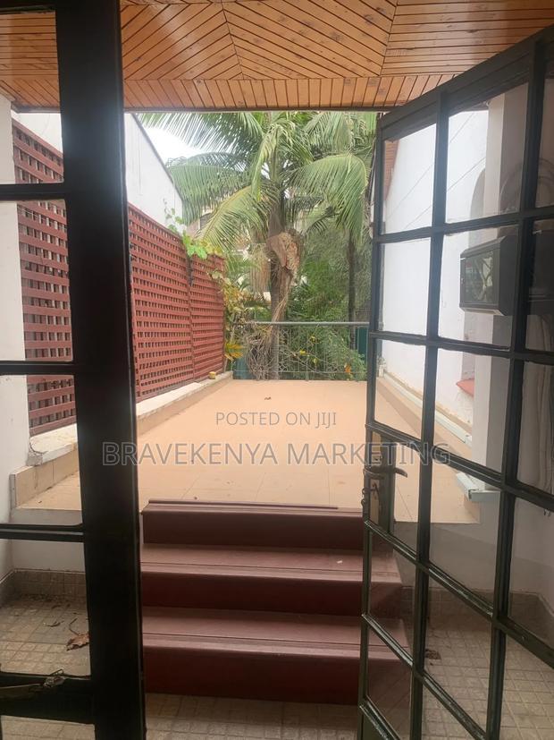 5bdrm Penthouse in Kileleshwa for rent