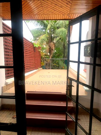 5bdrm Penthouse in Kileleshwa for rent - Image 9