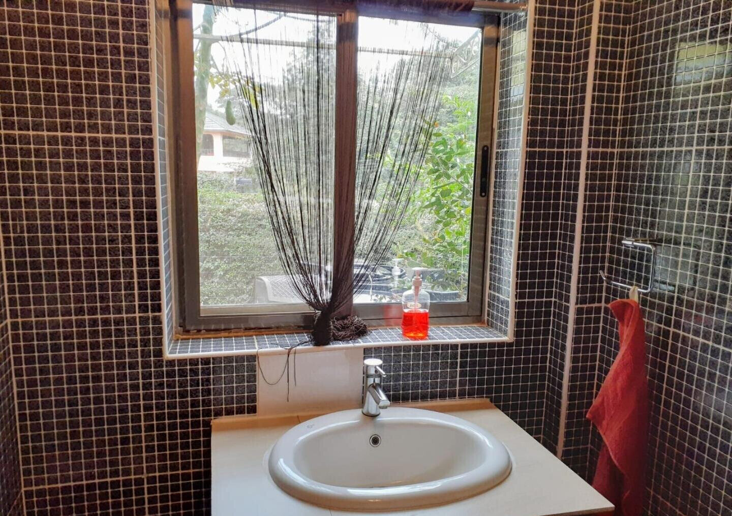 5-Ensuite Standalone Home on Half-Acre – Karen