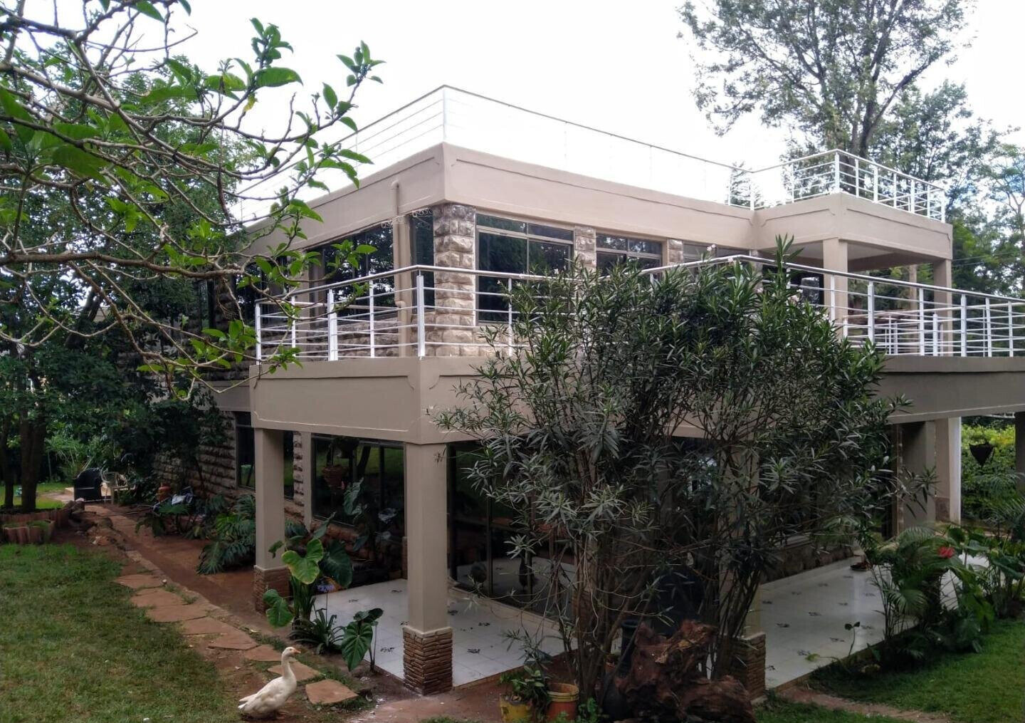 5-Ensuite Standalone Home on Half-Acre – Karen