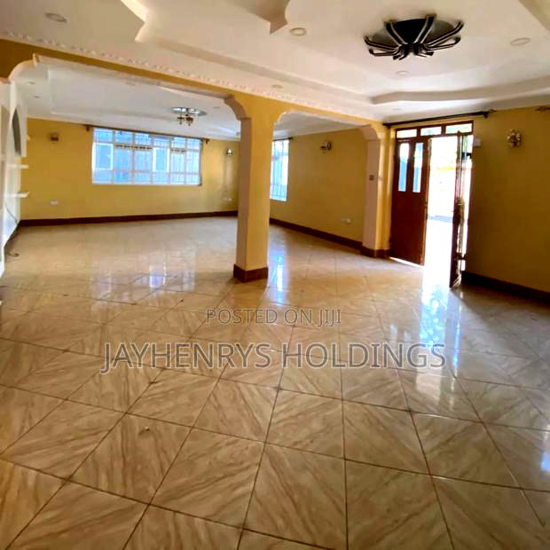 4bdrm House in Roysambu for rent