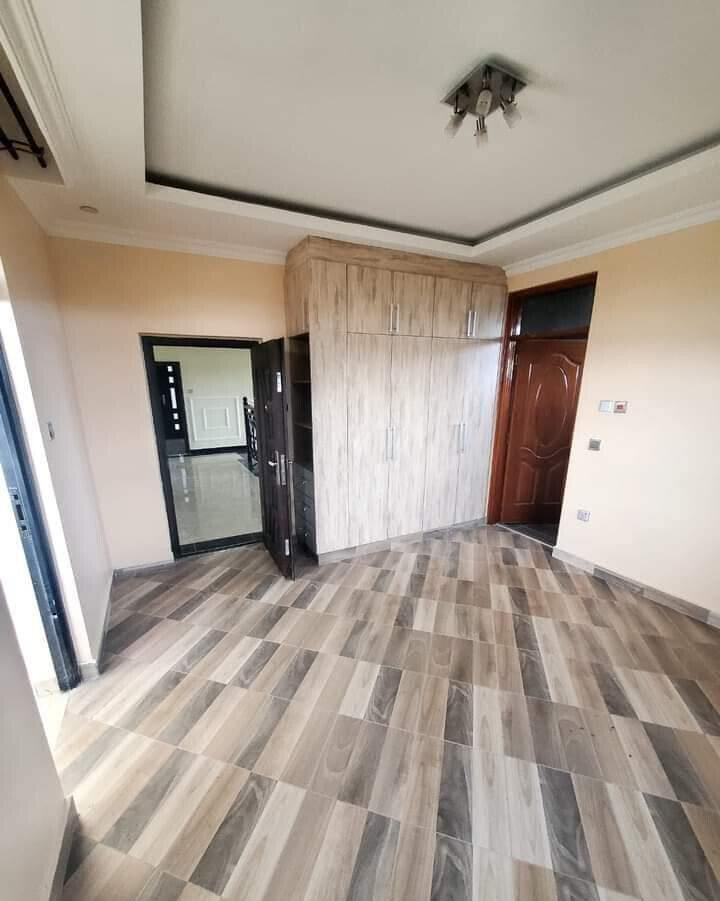 4BR All-Ensuite Townhouse with DSQ & Smart Lighting - Syokimau