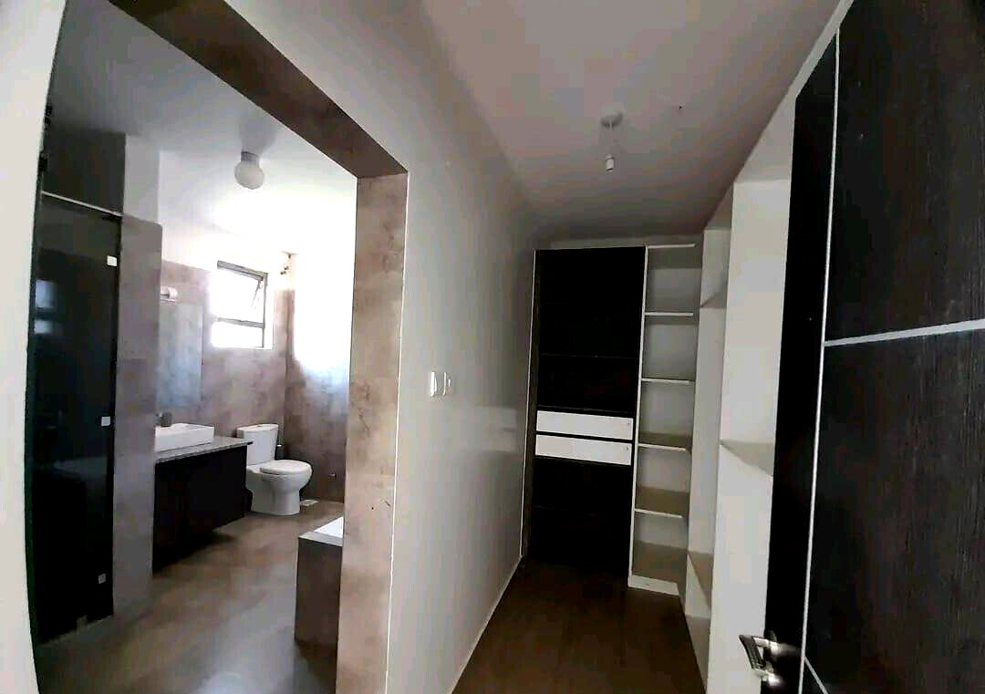 4 En-Suite Townhouse with DSQ & Borehole - Syokimau