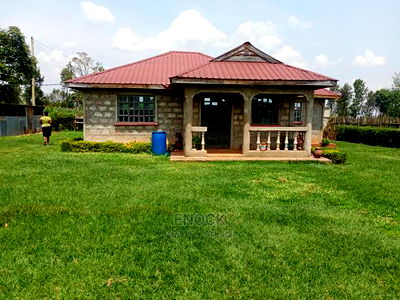 2bdrm Bungalow in Lemook Centre, Simat for Sale - Image 3