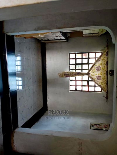 2bdrm Bungalow in Lemook Centre, Simat for Sale - Image 2