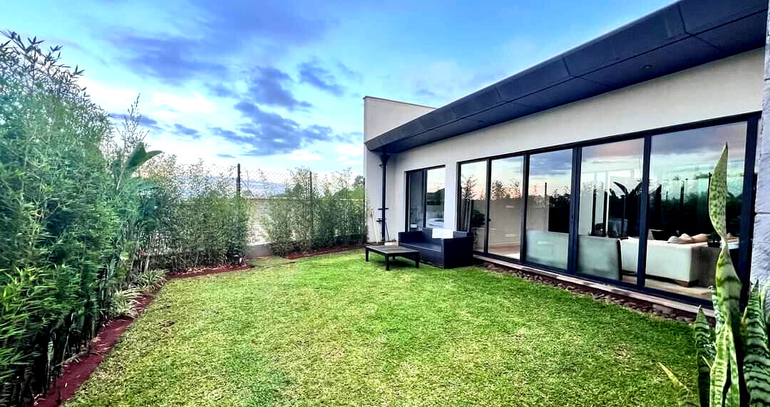 New 4BR Townhouse with Clubhouse & Rooftop Pool - Runda