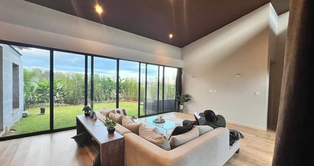 New 4BR Townhouse with Clubhouse & Rooftop Pool - Runda