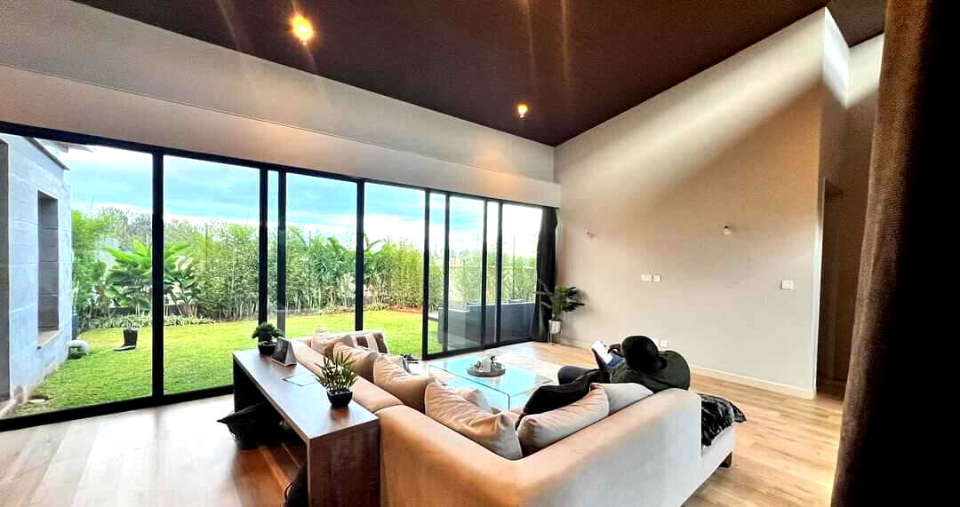 New 4BR Townhouse with Clubhouse & Rooftop Pool - Runda