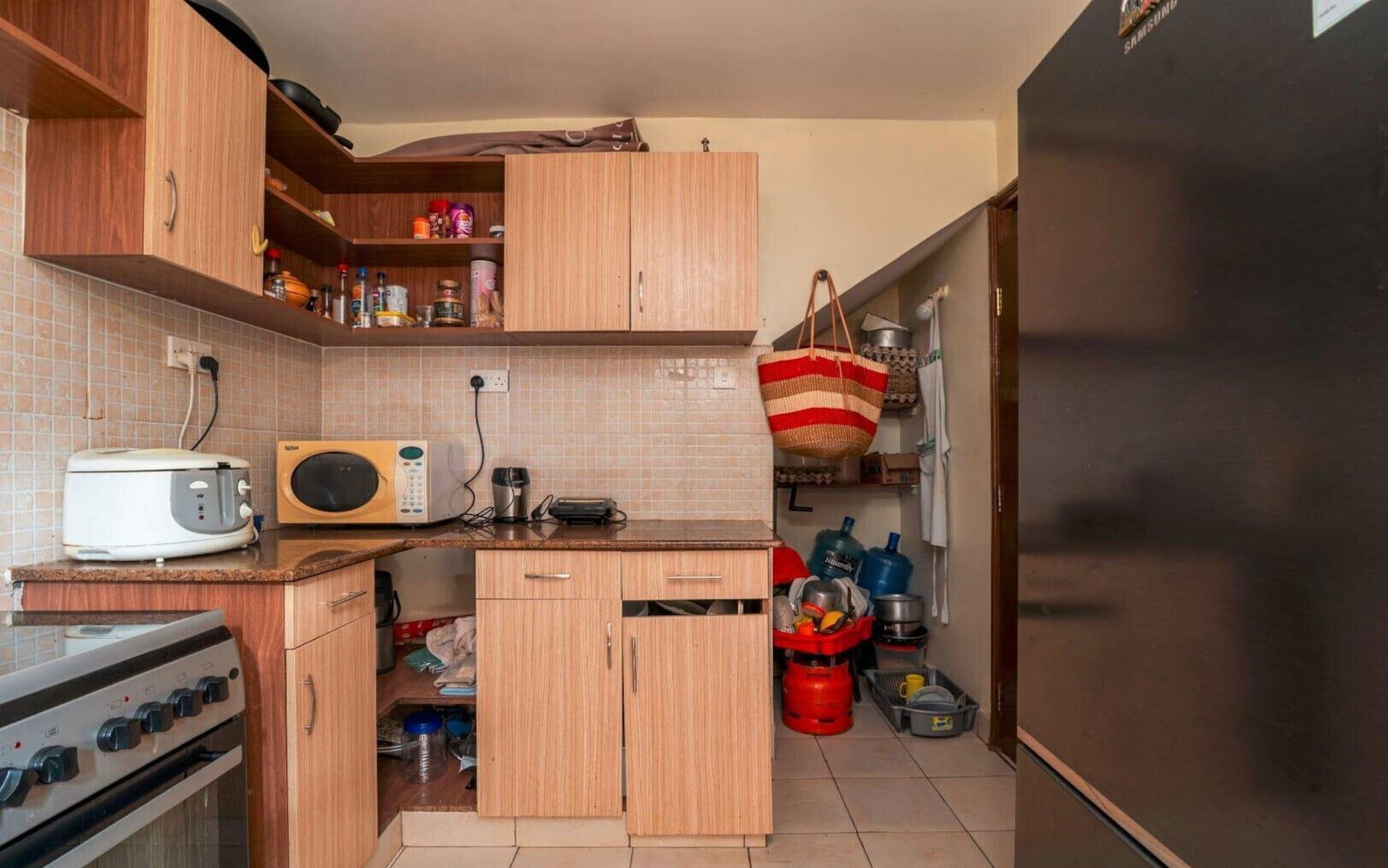 4BR Townhouse with Stone Façade & Guest Room - The Gables Park, Syokimau