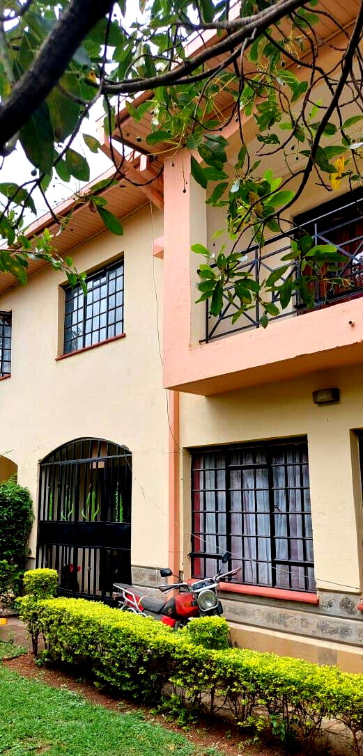 Corner Townhouse with Garden & DSQ – Langata Near Carnivore