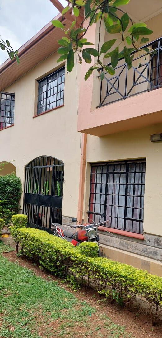 Corner Townhouse with Garden & DSQ – Langata Near Carnivore