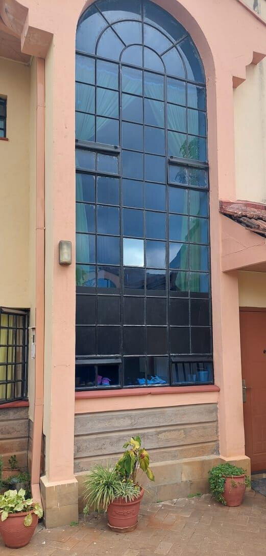 Corner Townhouse with Garden & DSQ – Langata Near Carnivore