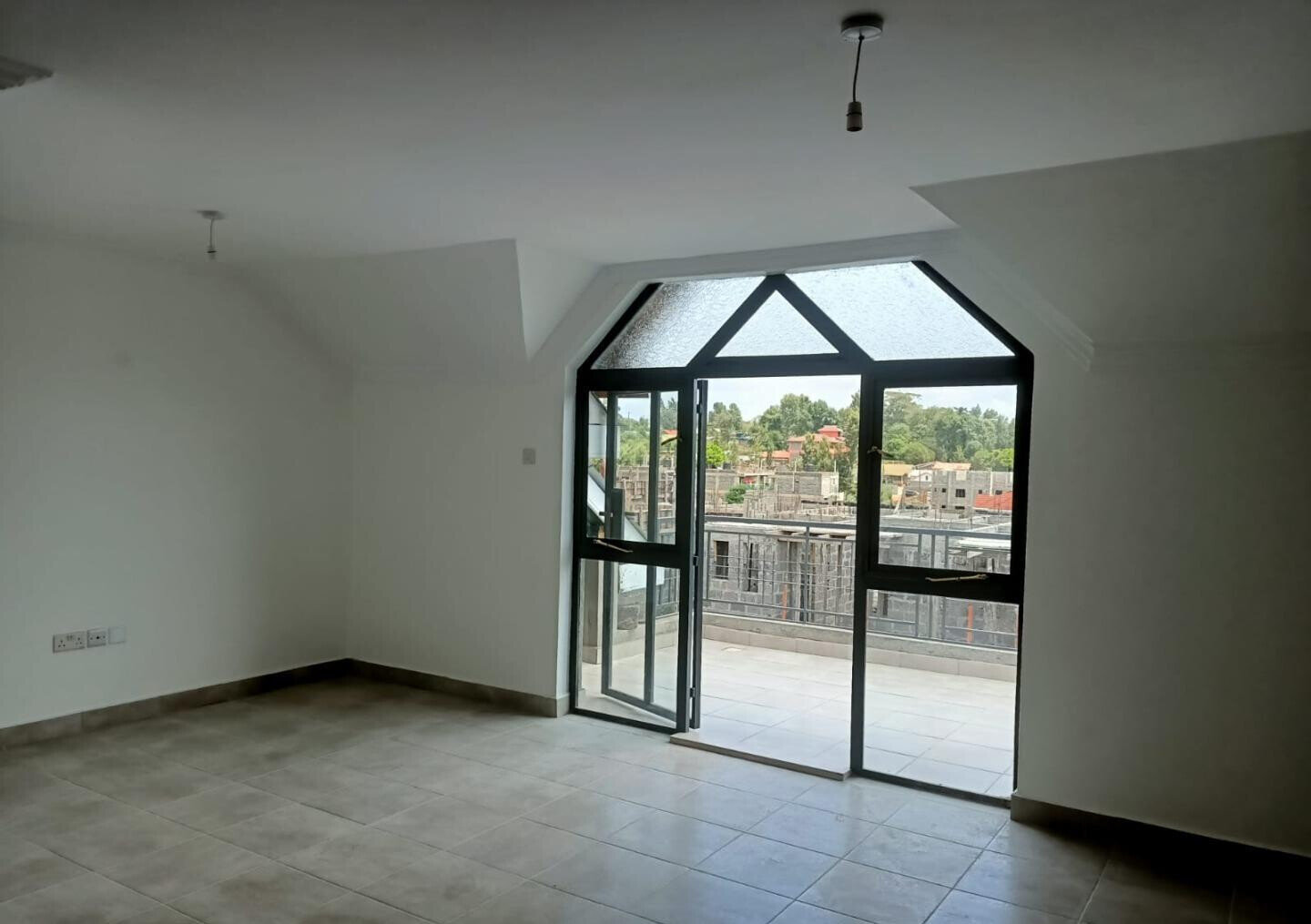 4BR Maisonette with Bar, Pantry & Attic - Tendai, Kikuyu