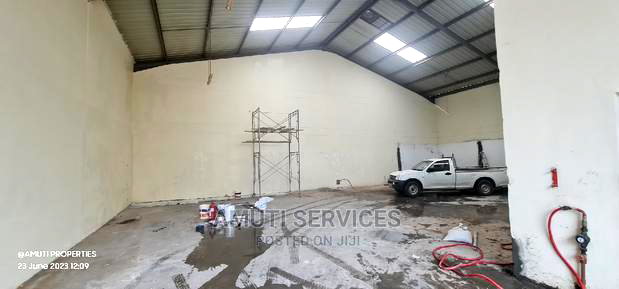 Syokimau: 4500sqft Godown to Let
