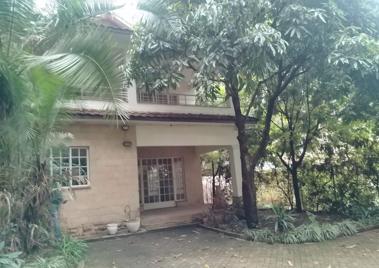 Quarter Acre Garden Home