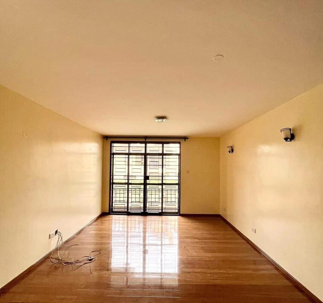 5-Ensuite Townhouse with Pool & Gym Access - Lavington