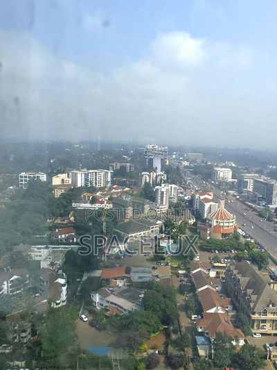 8400 SQFT Expansive Office - Image 5