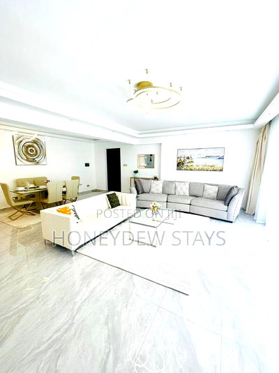 Furnished 5bdrm Apartment in Royal Oaks Residency, Valley Arcade - Image 1