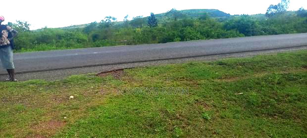 Gem Komuok 17 Acres