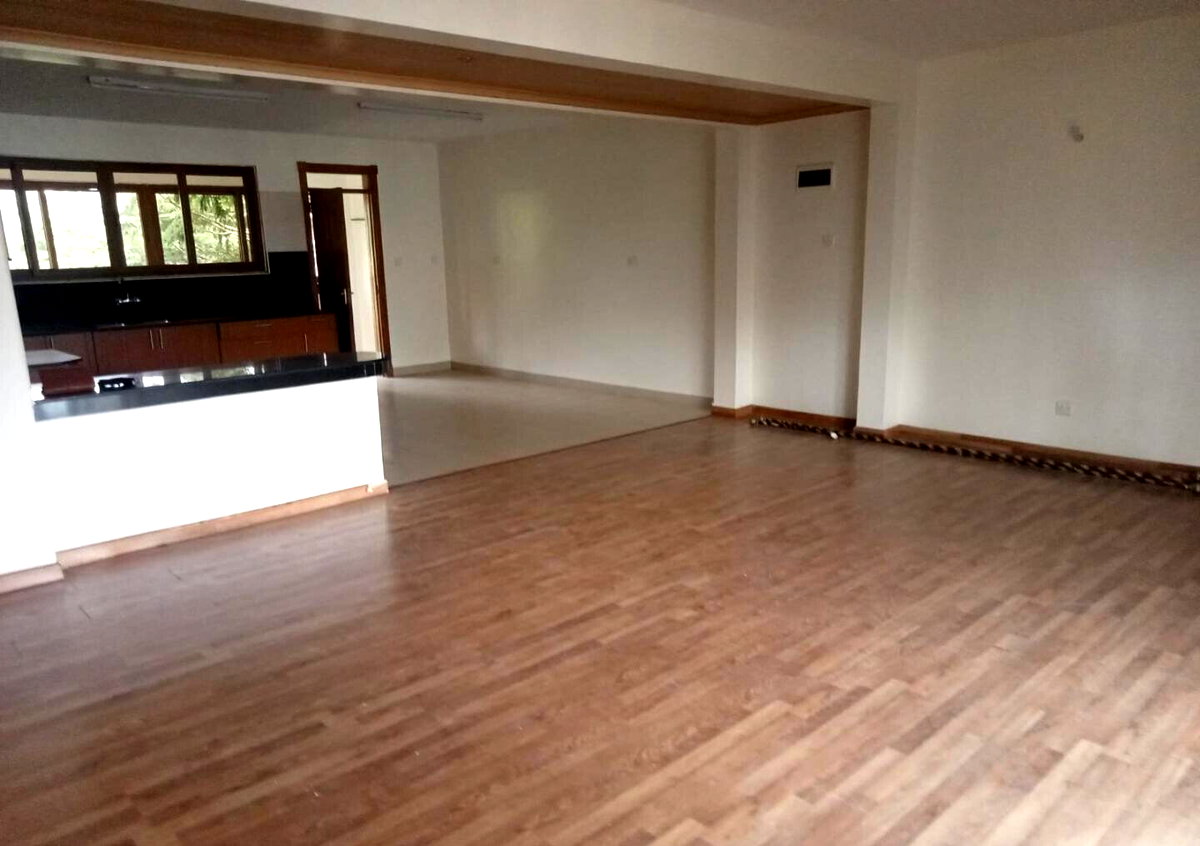 Renovated 4BR Maisonette in Gated Compound - Parklands
