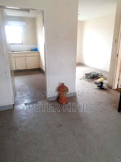 3bdrm Apartment in Nyayo Embakasi Gate for sale - Image 2