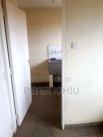 3bdrm Apartment in Nyayo Embakasi Gate for sale - Image 16