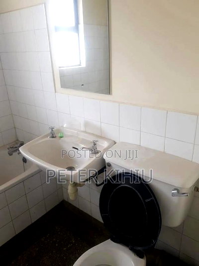 3bdrm Apartment in Nyayo Embakasi Gate for sale - Image 11